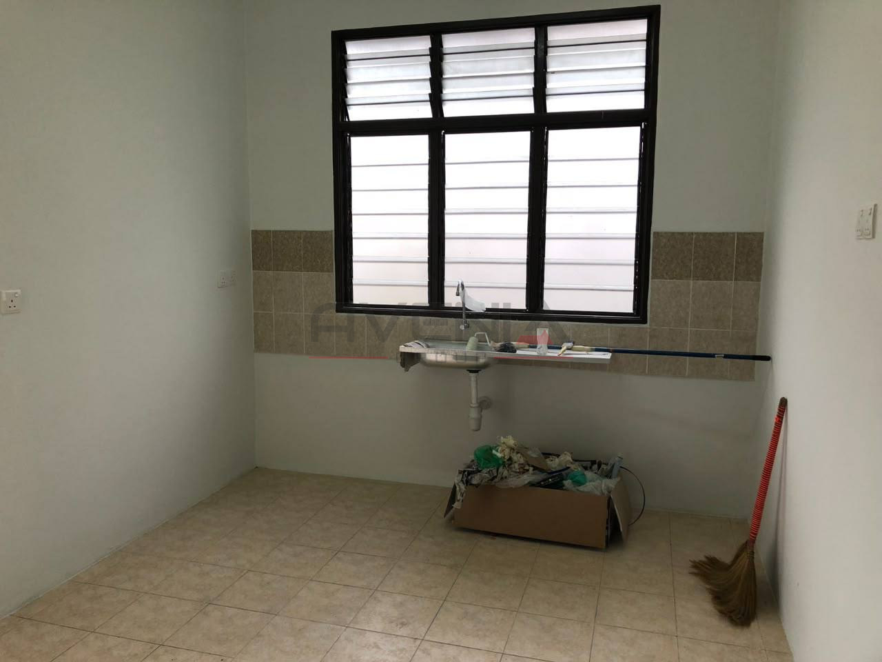 PUTRA VILLA 📍 | END LOT | TOWNHOUSE | CASHBACK RM30,000 | ZERO DEPOSIT | BOOKING 1K 4