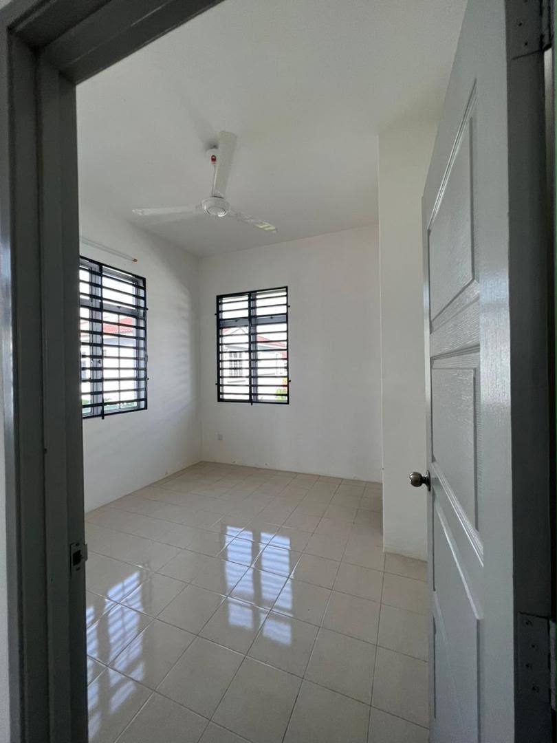 TAMAN SURIA FIRUS 📍 | SEMI-D | BELOW MARKET VALUE RM50,000 9