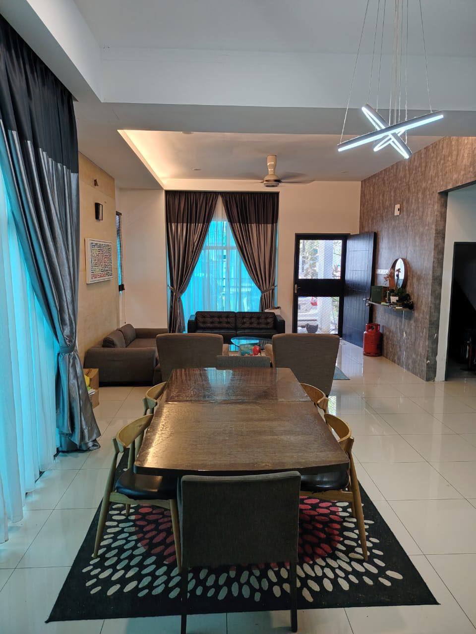 TAMAN TUNKU INTAN SAFINAZ 📍 | RENOVATED | SEMI-D 2 TINGKAT | BELOW MARKET VALUE RM60,000 3