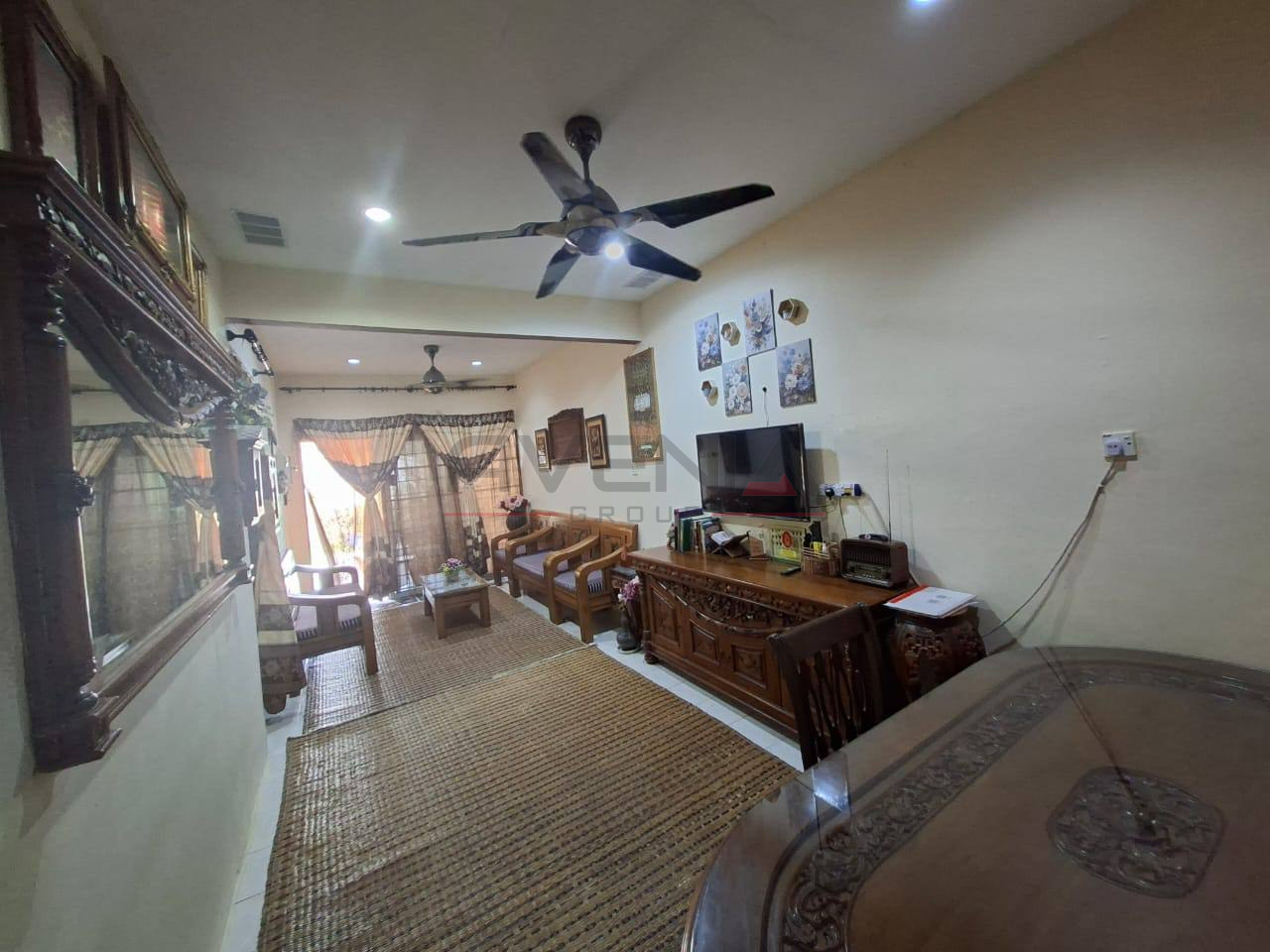 TAMAN KENARI 📍 | END LOT | RENOVATED | TERES SETINGKAT | CASHBACK RM15,000 | ZERO DEPOSIT | BOOKING 1K 5
