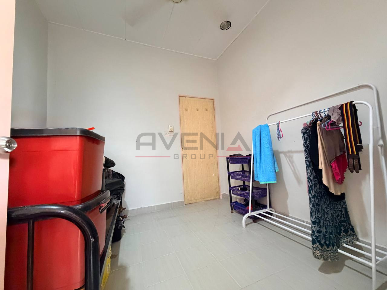 ▪️1 KM TAMAN AWAM BPJ HILLPARK 📍 | RENOVATED | TERES SETINGKAT | BELOW MARKET VALUE RM280,000 | ZERO DEPOSIT | BOOKING 1K 14